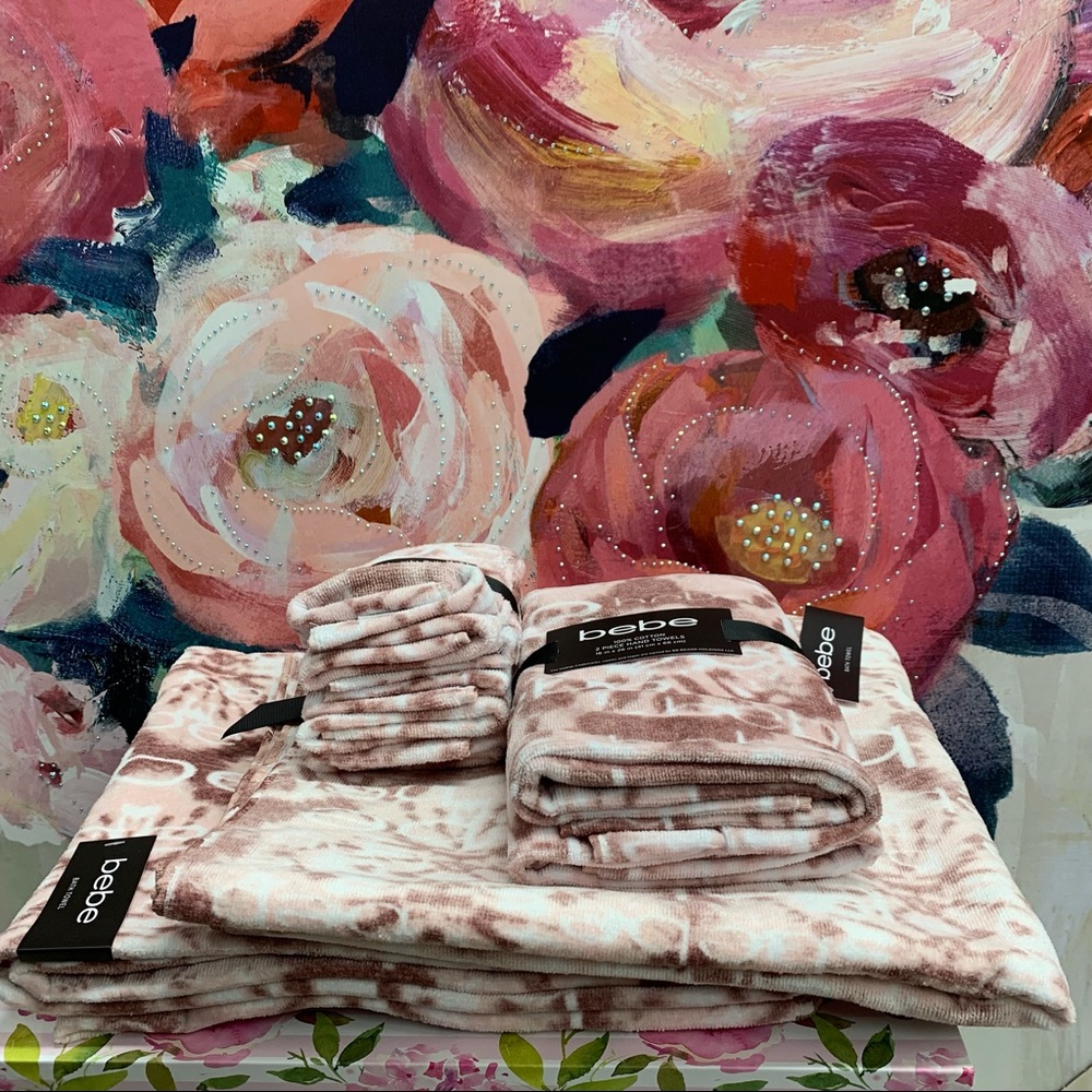NWT BeBe 8 piece Towel set pink - Picture 7 of 16